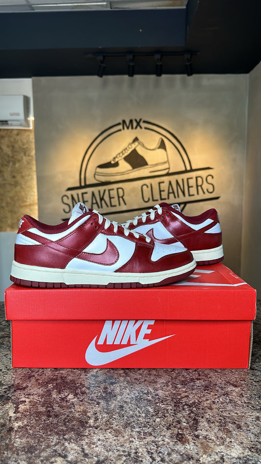 Dunk Low Vintage Red (W)